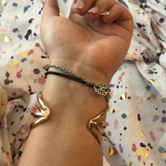 NEW ✨Metallic Braided Wide Cuff Bracelet - Picture 3 of 6